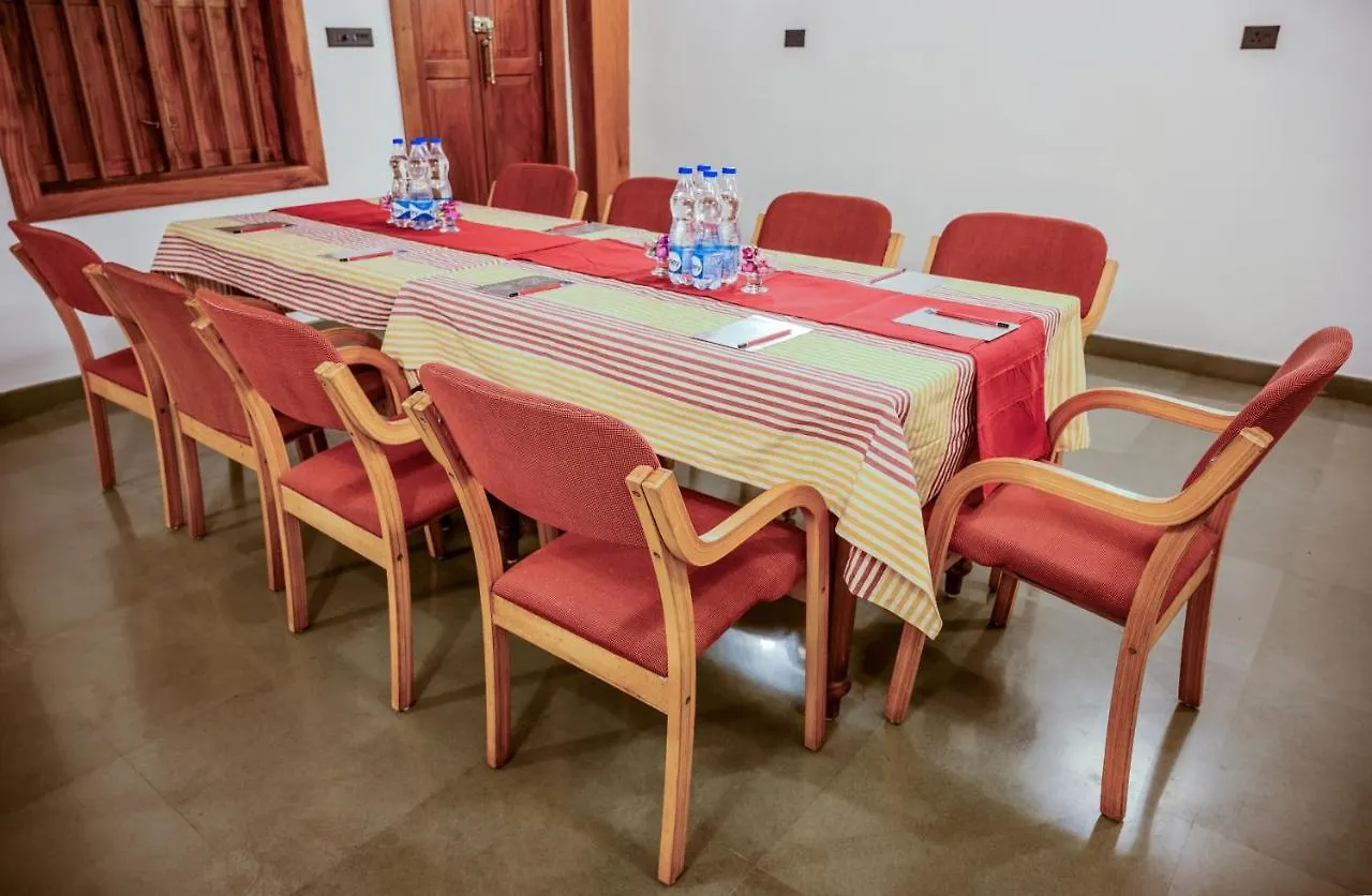 Surya Heritage Hotels كانور 4*,